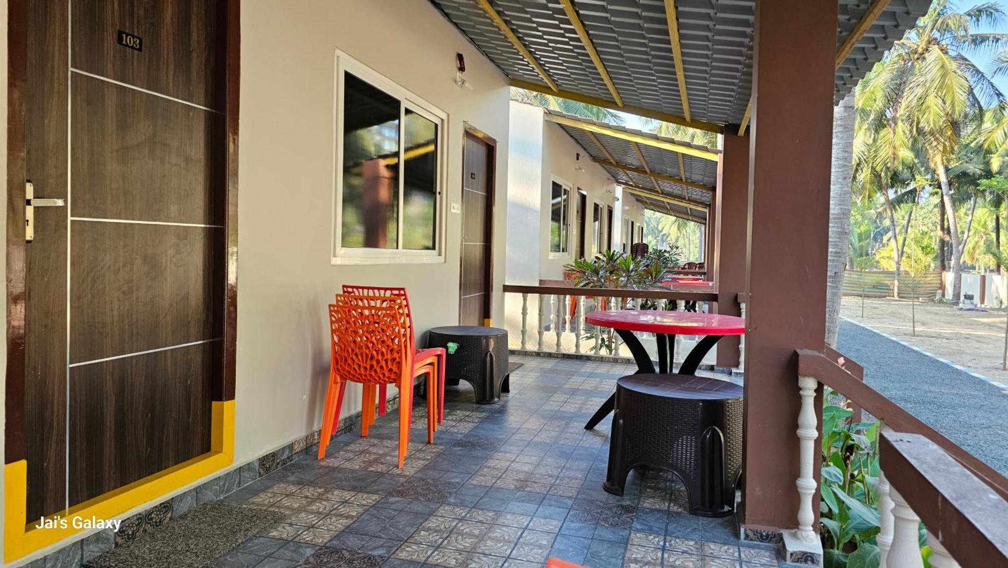 Coastline Beach Resort Perupalem Exterior foto